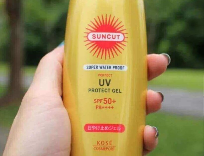 Cek Ingredients Kose Suncut UV Protect Gel SPF 50+ PA ++++