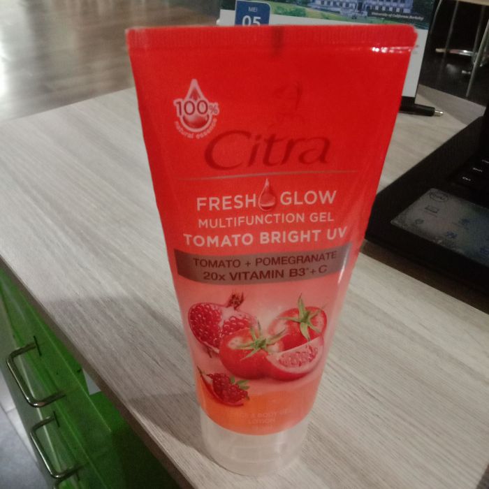 (Quick Review) Tips menggunakan Citra Tomato Gel agar ramah kulit terbaru