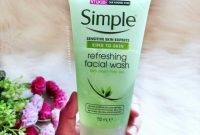 Cek Ingredients Simple Refreshing Facial Wash terbaru