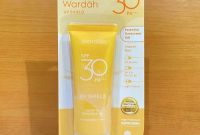 Cek Ingredients Daneen UV Shield Sunscreen SPF 50 PA++++ (for dry + sensitif skin) terbaru