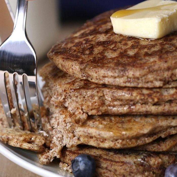 Ilustrasi whole wheat pancake