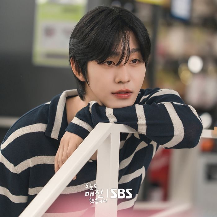 Ahn Hyo Seop di Sold Out on You