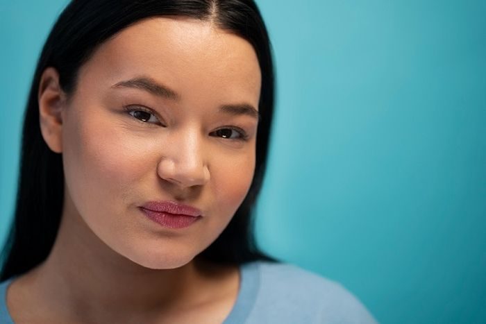 Meminimalkan tampilan pori-pori.