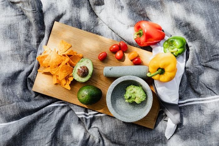Paprika Merah dan Guacamole
