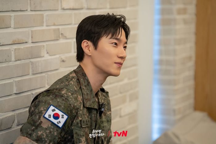 Potret Lee Hong Nae saat pembacaan naskah drama The Legend of Kitchen Soldier