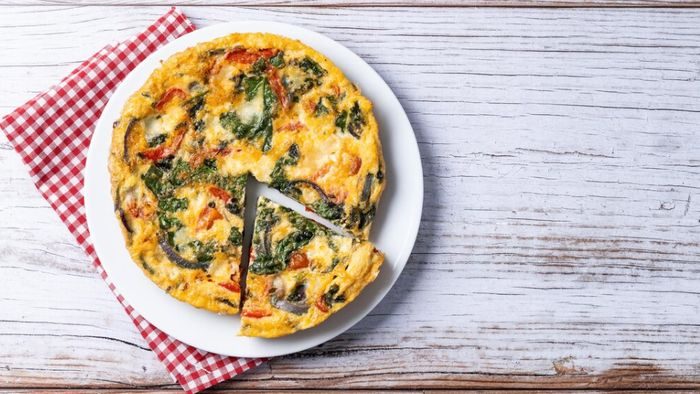 Kombinasi telur dan sayuran hijau. Bisa menyeimbangkan protein dan serat