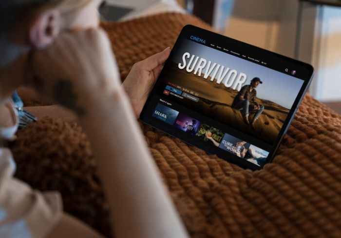 Memiliki banyak platform langganan yang berbayar diam-diam akan menambah pengeluaranmu.