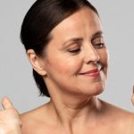 Skincare 40-an: Bahan Terbaik untuk Kulit Awet Muda