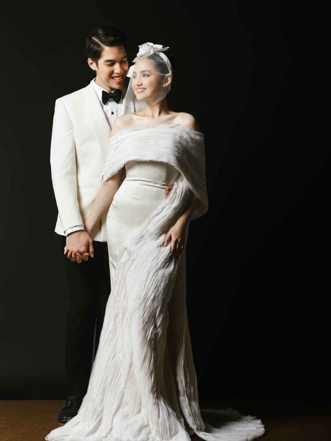 Deretan sumber kekayaan pasangan muda, El Rumi dan Syifa Hadju yang baru menikah