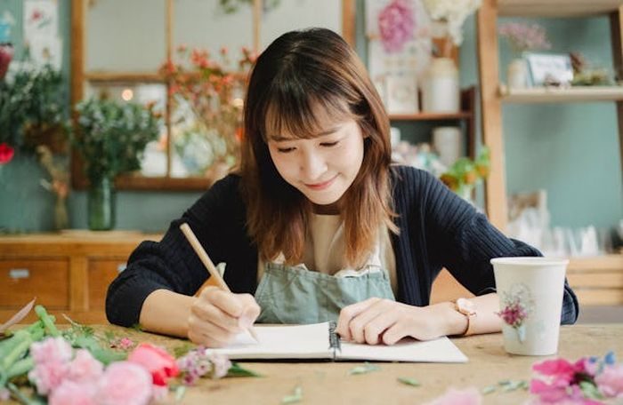 Tips Brain Dump untuk Menjernihkan Pikiran