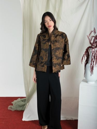 Tips mix and match batik sesuai zodiak