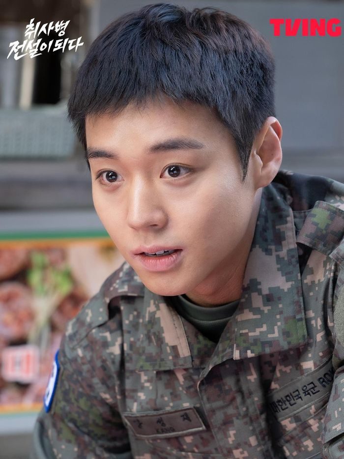 Park Ji Hoon di drama The Legend of Kitchen Soldier/ Foto: instagram.com/tving.official Park Ji Hoon di drama The Legend of Kitchen Soldier/ Foto: instagram.com/tving.official