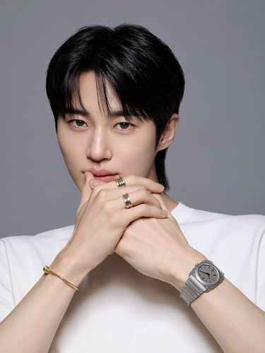Byeon Woo Seok untuk BVLGARI Byeon Woo Seok untuk BVLGARI