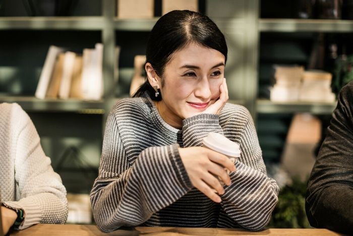 Mereka memahami bahwa penting untuk menghargai batasan dan mempertahankan ruang pribadi.