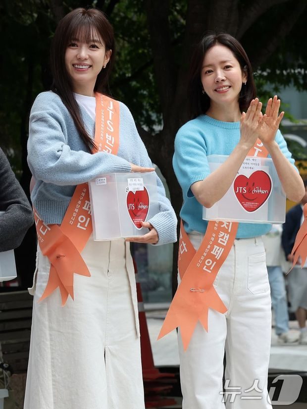Han Ji Min dan Han Hyo Joo turut menyumbangkan dana pribadi mereka melalui acara amal bersama JTS pada (2/3).