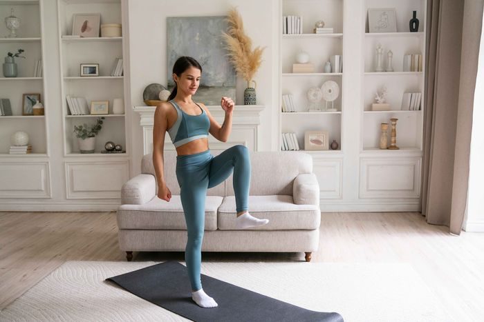 Kebiasaan Setelah Bangun Tidur yang Bikin Badan Ramping Tanpa Harus ke Gym