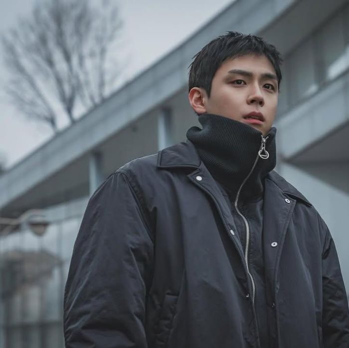 Film Dochabi terinspirasi dari cerita rakyat di Korea yang mengisahkan tentang makhluk mitologi goblin. Proses syuting film ini baru akan dimulai pada bulan Agustus mendatang.