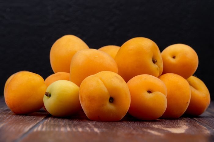 Buah kering