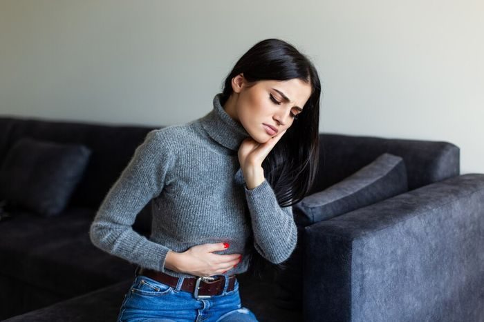 Manfaat Rutin Minum Segelas Air Hangat Setelah Bangun Tidur Setiap Hari