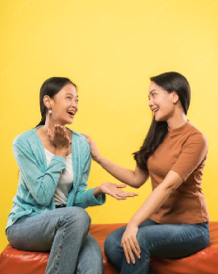 Empati yang sangat tinggi dimiliki oleh orang dengan tipe INFJ yang siap menjadi pendengar dan memiliki kepekaan yang tinggi. Dia siap membuka sudut pandang yang berbeda