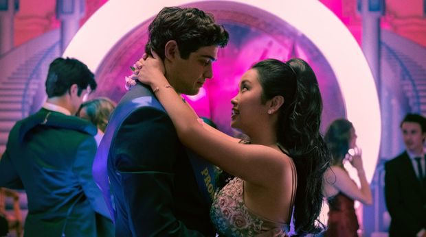 To All the Boys: Always and Forever, rekomendasi film Netflix yang jadi penutup kisah cinta remaja penuh kenangan, menggambarkan fase cinta pertama menuju kedewasaan.