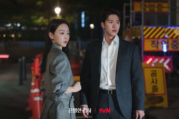 Shin Hye Sun dan Gong Myung dalam drama Filing For Love