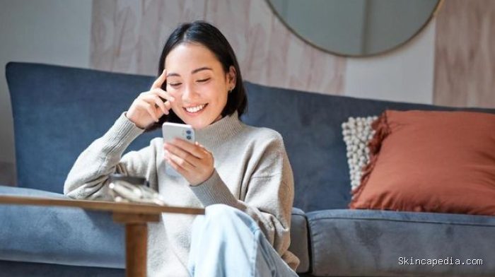 Orang yang lebih suka chat adalah orang yang berhati-hati. Mereka memberikan jeda waktu untuk berpikir. Orang yang lebih suka chat adalah orang yang berhati-hati. Mereka memberikan jeda waktu untuk berpikir.