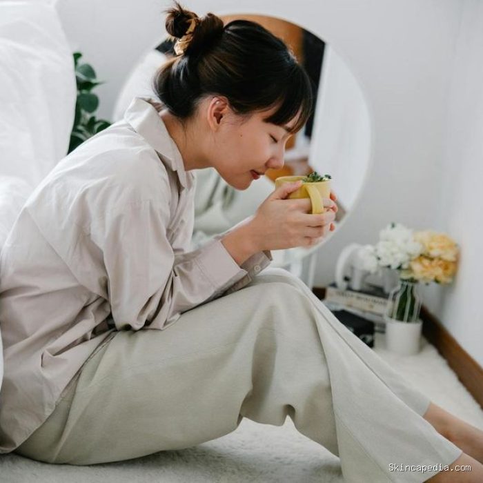 Glimmers adalah momen kecil yang bisa membantu memperbaiki mood dan membuat tubuh terasa lebih tenang di tengah tekanan hidup sehari-hari. Hal sederhana seperti mendengar lagu favorit atau menikmati suasana nyaman dapat menjadi glimmers yang membantu kesehatan mental. Glimmers adalah momen kecil yang bisa membantu memperbaiki mood dan membuat tubuh terasa lebih tenang di tengah tekanan hidup sehari-hari. Hal sederhana seperti mendengar lagu favorit atau menikmati suasana nyaman dapat menjadi glimmers yang membantu kesehatan mental.