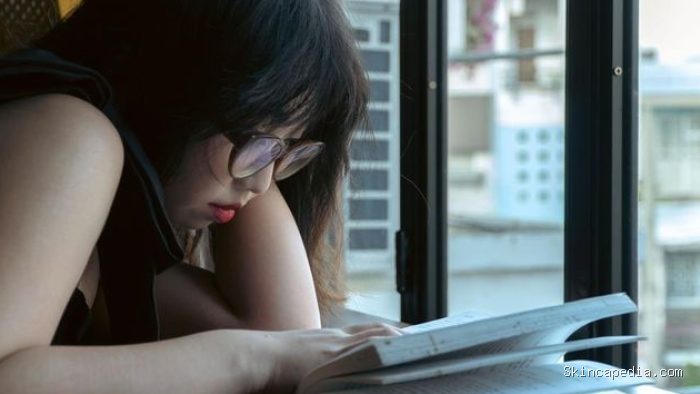 Introvert memproses kognitif secara mendalam. Mereka melakukan refleksi setelah melakukan aktivitas tertentu. Introvert memproses kognitif secara mendalam. Mereka melakukan refleksi setelah melakukan aktivitas tertentu.