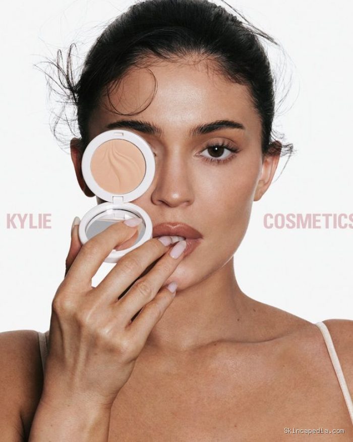 Kylie Cosmetics oleh Kylie Jenner