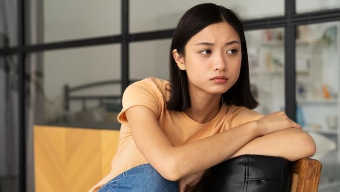 Tidak ada balasan sama sekali juga pertanda orang sedang marah. Mereka membutuhkan waktu untuk menenangkan diri Tidak ada balasan sama sekali juga pertanda orang sedang marah. Mereka membutuhkan waktu untuk menenangkan diri