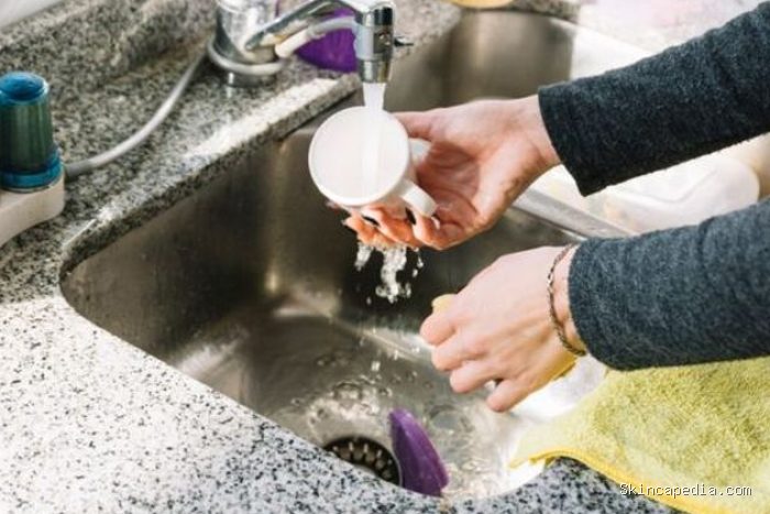 Ciri kepribadian orang yang langsung cuci piring setelah makan biasanya sangat menghargai penyelesaian masalah. Mencuci piring setelah makan dapat membantu mereka meredakan rasa tegang dan mencegah beban mental. Ciri kepribadian orang yang langsung cuci piring setelah makan biasanya sangat menghargai penyelesaian masalah. Mencuci piring setelah makan dapat membantu mereka meredakan rasa tegang dan mencegah beban mental.