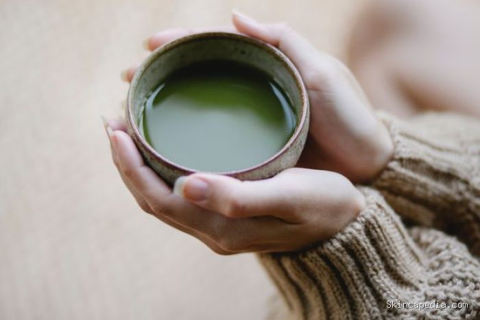 Teh hijau adalah salah satu minuman populer di Jepang. Minuman satu ini juga mengandung segudang manfaat untuk kesehatan. Teh hijau adalah salah satu minuman populer di Jepang. Minuman satu ini juga mengandung segudang manfaat untuk kesehatan.