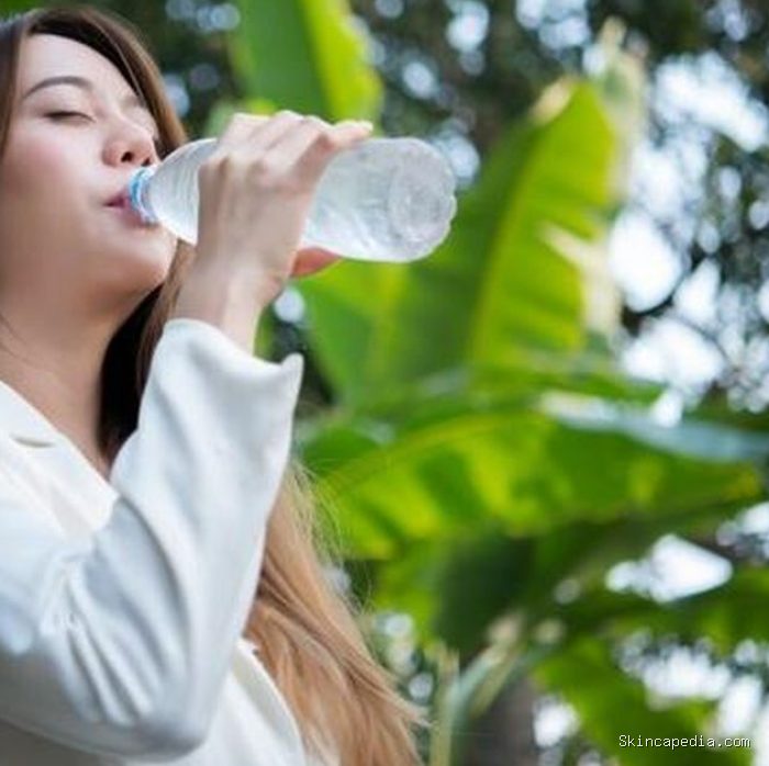 Kurang minum air putih dapat menyebabkan tubuh mudah lelah meski sudah cukup tidur.
