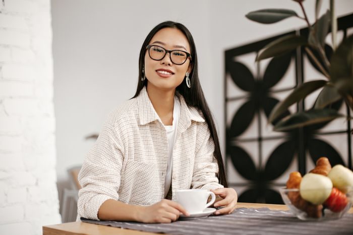 Orang dengan IQ tinggi sangat memperhatikan detail dan kepraktisan. Maka tidak heran jika mereka lebih suka memiliki penampilan yang lebih rapi dan minimalis. Orang dengan IQ tinggi sangat memperhatikan detail dan kepraktisan. Maka tidak heran jika mereka lebih suka memiliki penampilan yang lebih rapi dan minimalis.
