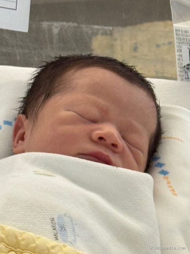 Potret anak pertama Nam Bo Ra/ Foto: instagram.com/nambora Potret bayi pertama Nam Bo Ra yang berhasil lahir dalam keadaan sehat dan selamat.