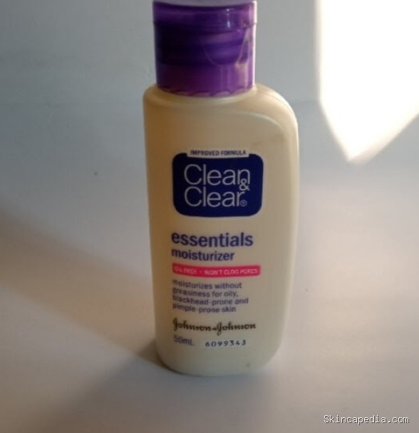 Clean&Clear Essential Moisturizer: Cek Kandungan Bahan Terbaik