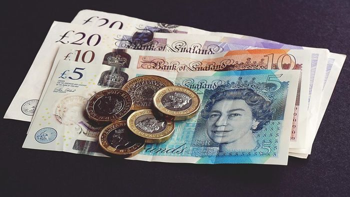 Nilai Poundsterling termasuk kuat sehingga cocok untuk investasi Nilai Poundsterling termasuk kuat sehingga cocok untuk investasi
