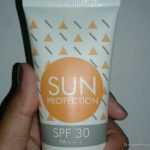 Emina Sun Protection SPF 30 PA+++: Penjelasan Ingredients & Manfaat