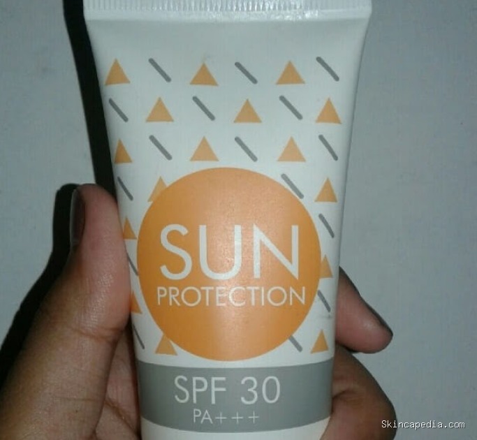 Emina Sun Protection SPF 30 PA+++: Penjelasan Ingredients & Manfaat