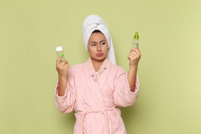 Mengenal perbedaan toner dan essence dalam skincare Mengenal perbedaan toner dan essence dalam skincare