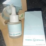 Mineral Botanica Hyaluronic Acid Serum: Cek Ingredients Lengkapnya!