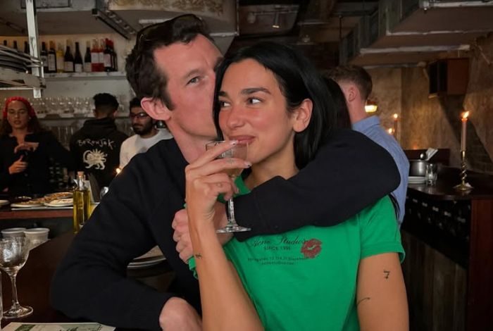 Timeline Kisah Cinta Dua Lipa dan Callum Turner/Foto: Instagram/@dualipa Timeline Kisah Cinta Dua Lipa dan Callum Turner/Foto: Instagram/@dualipa