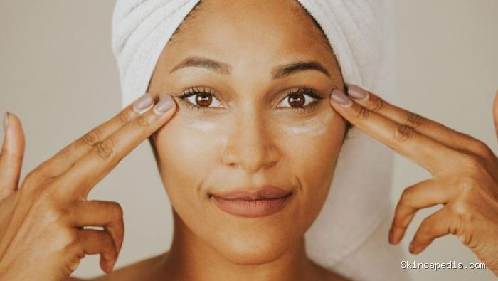 Jangan lupakan eye cream dan sunscreen Jangan lupakan eye cream dan sunscreen