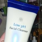Trueve Low pH Cleanser: Cek Ingredients & Manfaatnya!