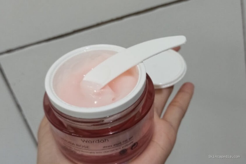 Wardah Hydra Rose Dewy Aqua Gel: Kandungan Lengkapnya