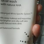 Wardah White Secret Facial Wash: Review Kandungan dan Manfaat