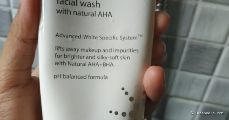 Wardah White Secret Facial Wash: Review Kandungan dan Manfaat