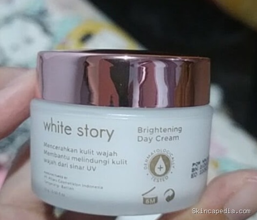 White Story Brightening Day Cream: Rahasia Kulit Cerah!