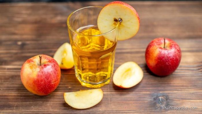 Ada beragam manfaat rutin minum air cuka apel di pagi hari. Di antaranya membantu pengelolaan berat badan, pencernaan, mengelola kadar gula darah, menyehatkan rambut, kulit, meningkatkan kekebalan tubuh, hingga membantu detoksifikasi. Ada beragam manfaat rutin minum air cuka apel di pagi hari. Di antaranya membantu pengelolaan berat badan, pencernaan, mengelola kadar gula darah, menyehatkan rambut, kulit, meningkatkan kekebalan tubuh, hingga membantu detoksifikasi.